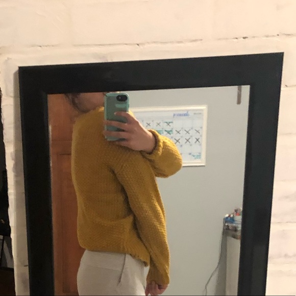 Sweater - Picture 2 of 3